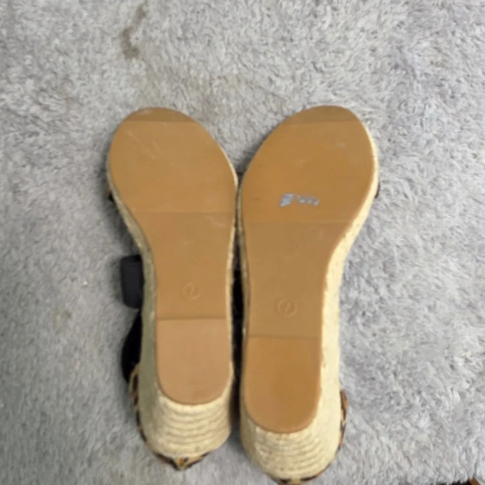 JoliMall brand type